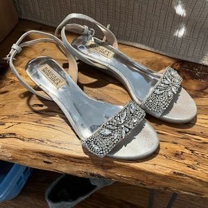Badgely Mischka silver sandal